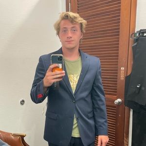 Meet your Posher, Ryan